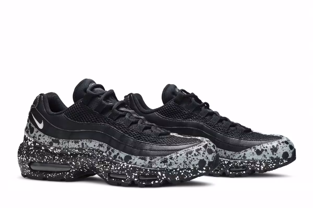 Nike Women's Air Max 95 Splatter, view 9