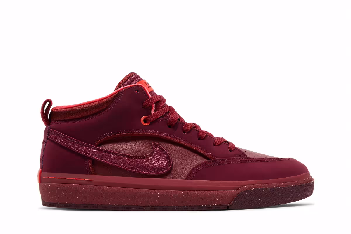 Nike React Leo SB Dark Beetroot, view 2
