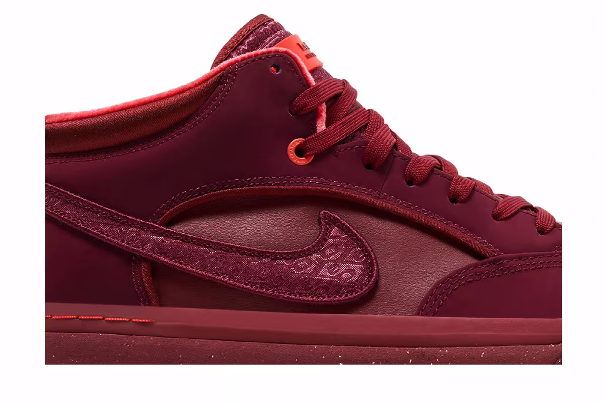 Nike React Leo SB Dark Beetroot, view 3