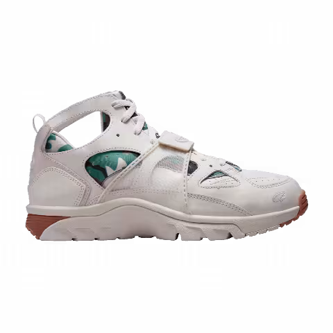 Corteiz x Nike Air Trainer Huarache 'Light Bone'