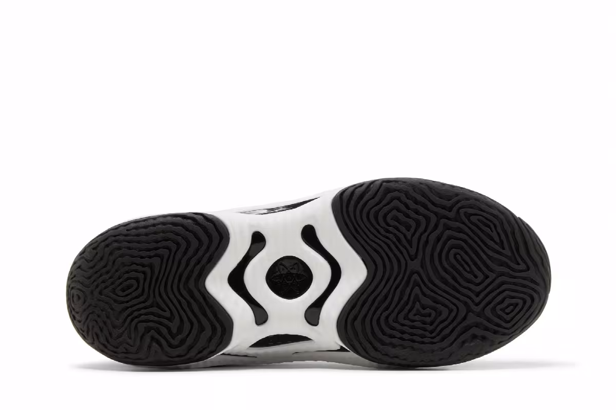 Nike Cosmic Unity 3 Black Summit White, view 5