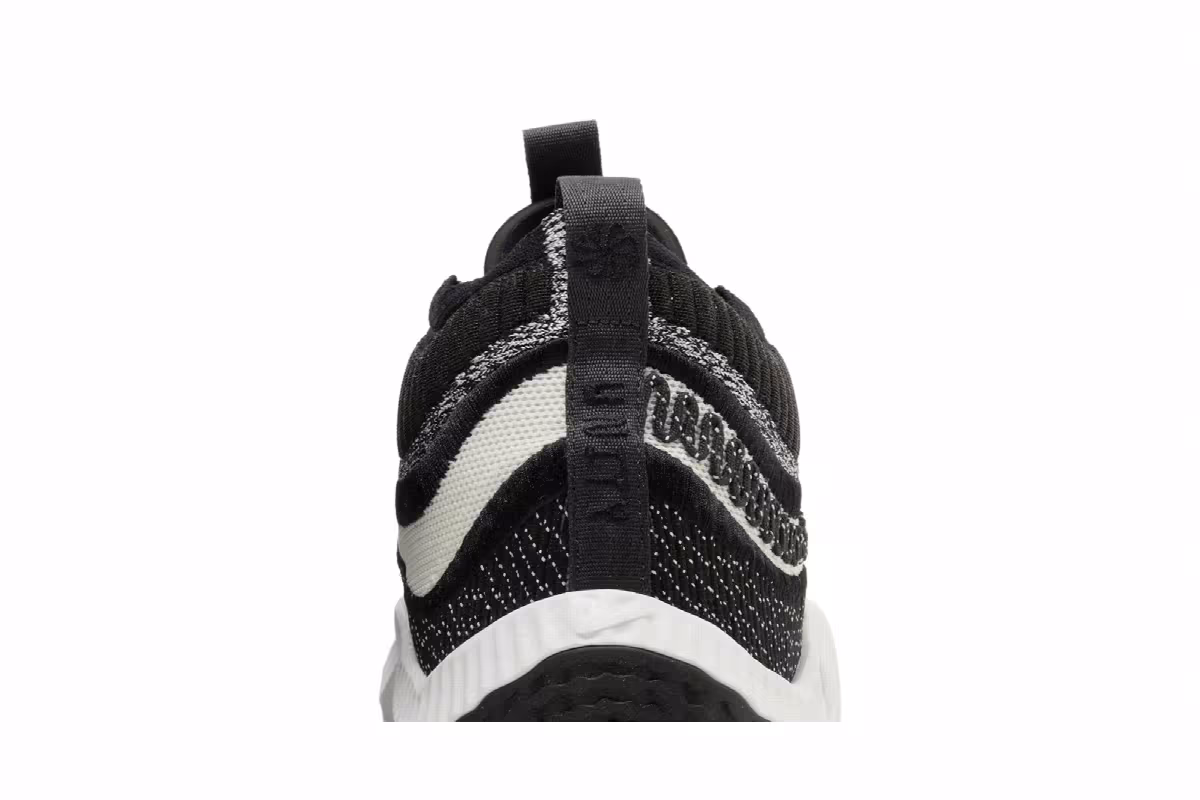 Nike Cosmic Unity 3 Black Summit White, view 8
