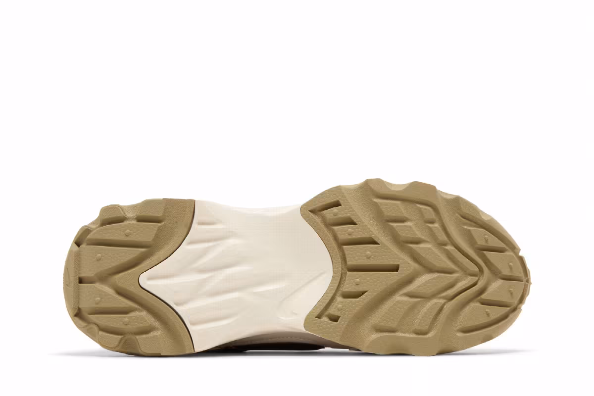 Nike Women's TC 7900 Light Bone Burgundy Crush, view 5
