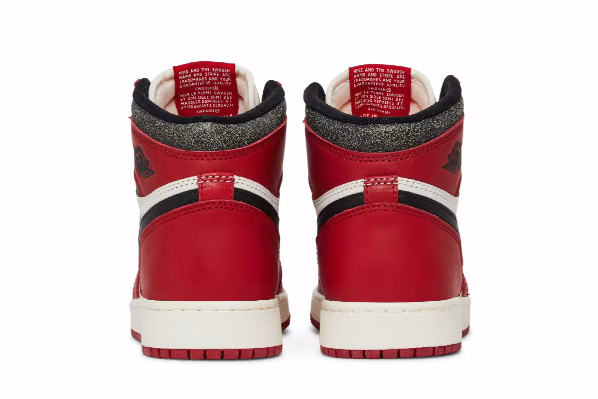 Air Jordan 1 High OG GS Chicago Lost & Found, view 7