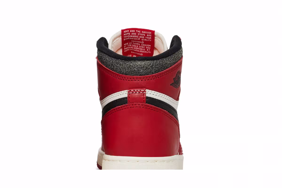 Air Jordan 1 High OG GS Chicago Lost & Found, view 8