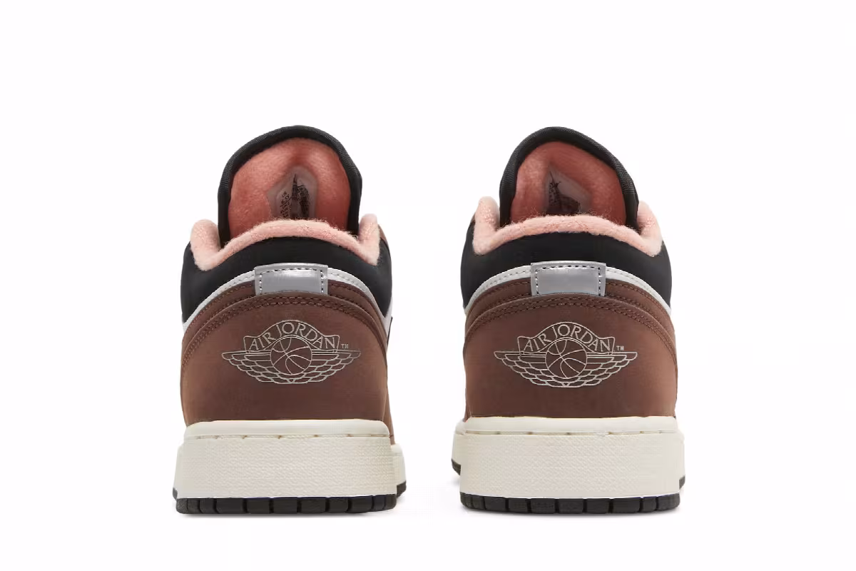 Air Jordan 1 Low SE GS Light Chocolate, view 7