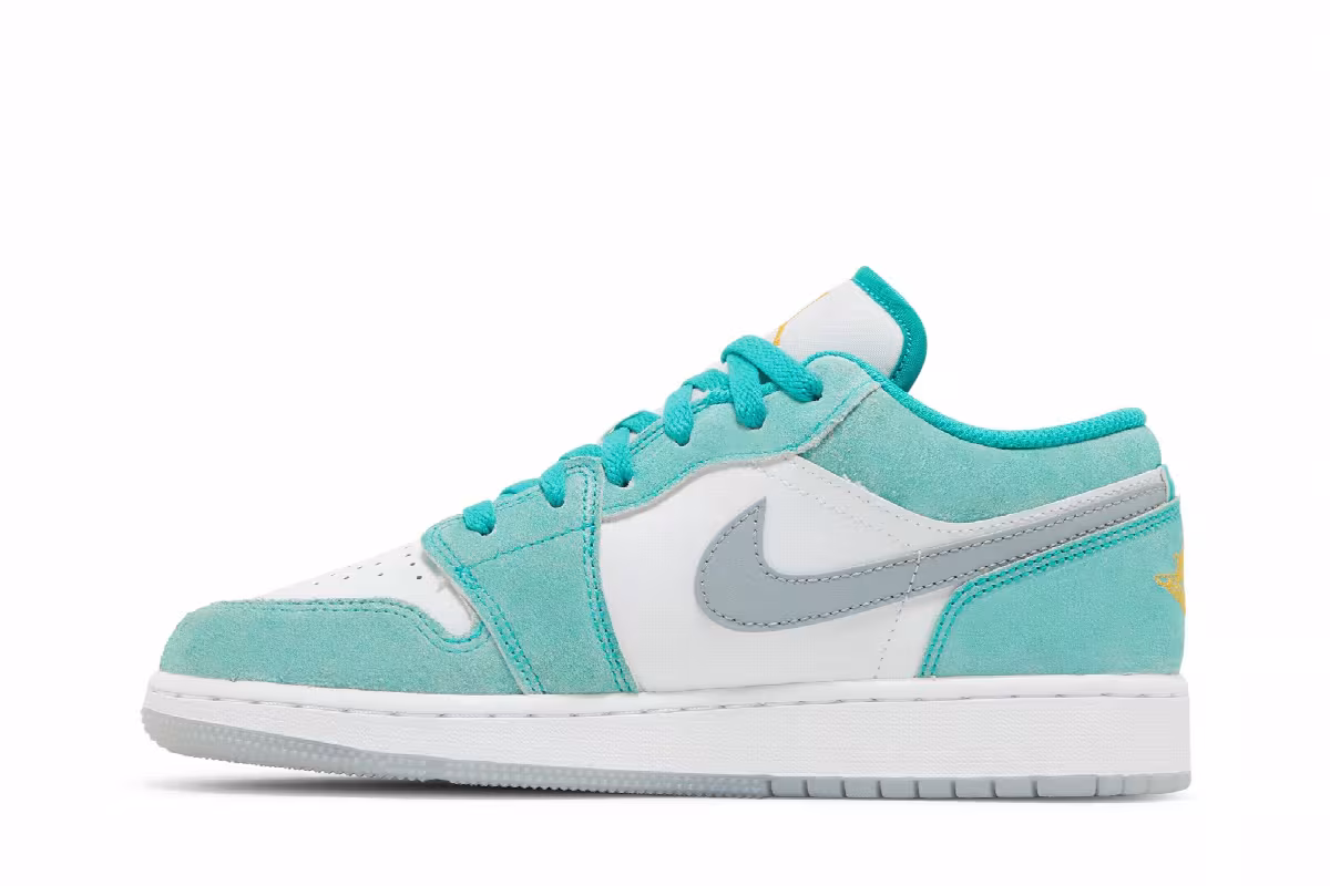 Air Jordan 1 Low SE GS New Emerald, view 4