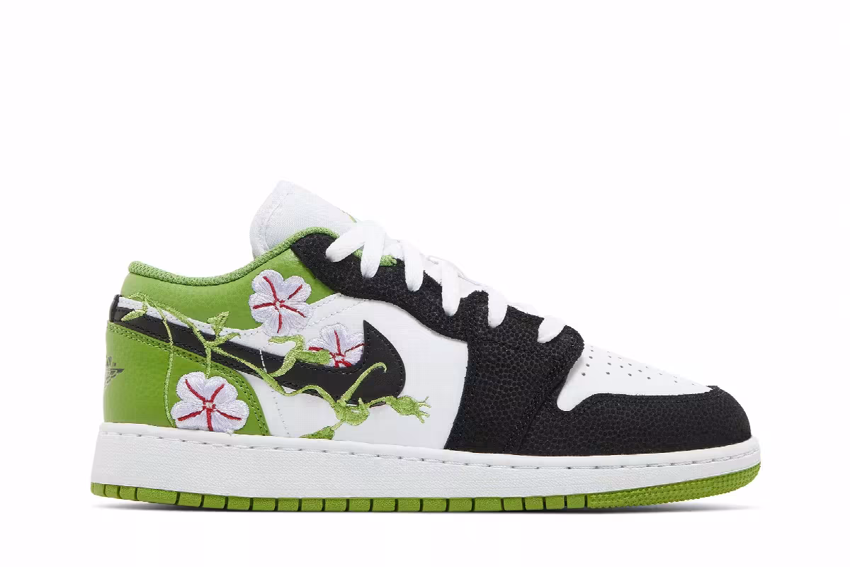 Air Jordan 1 Low SE GS Floral, view 2