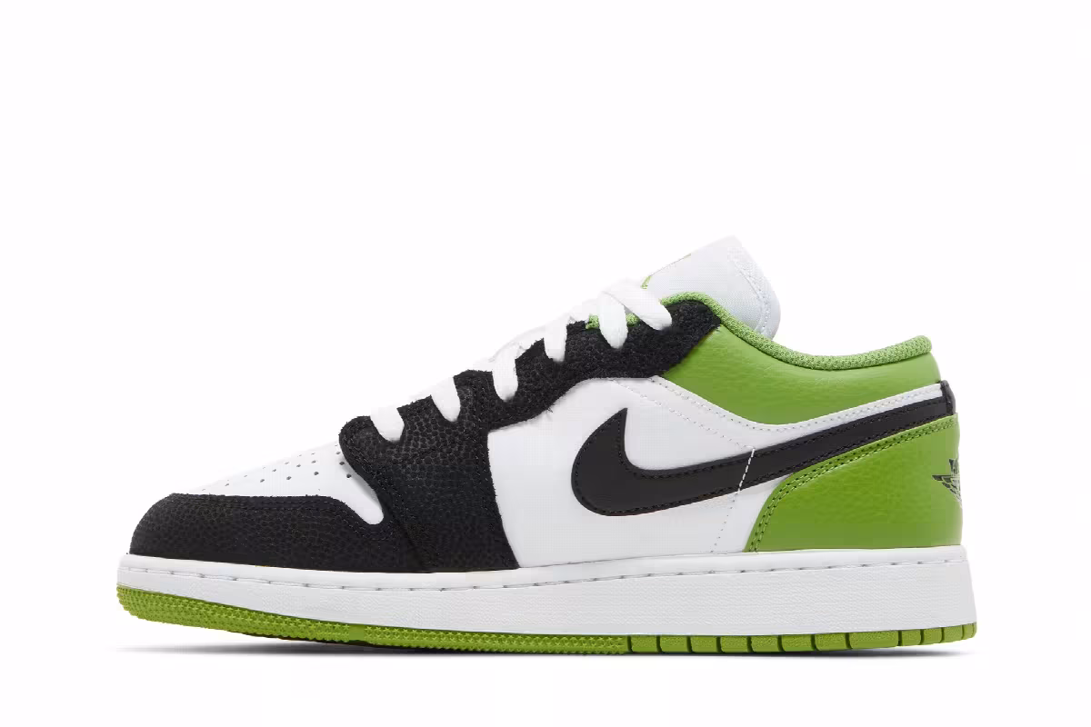 Air Jordan 1 Low SE GS Floral, view 4