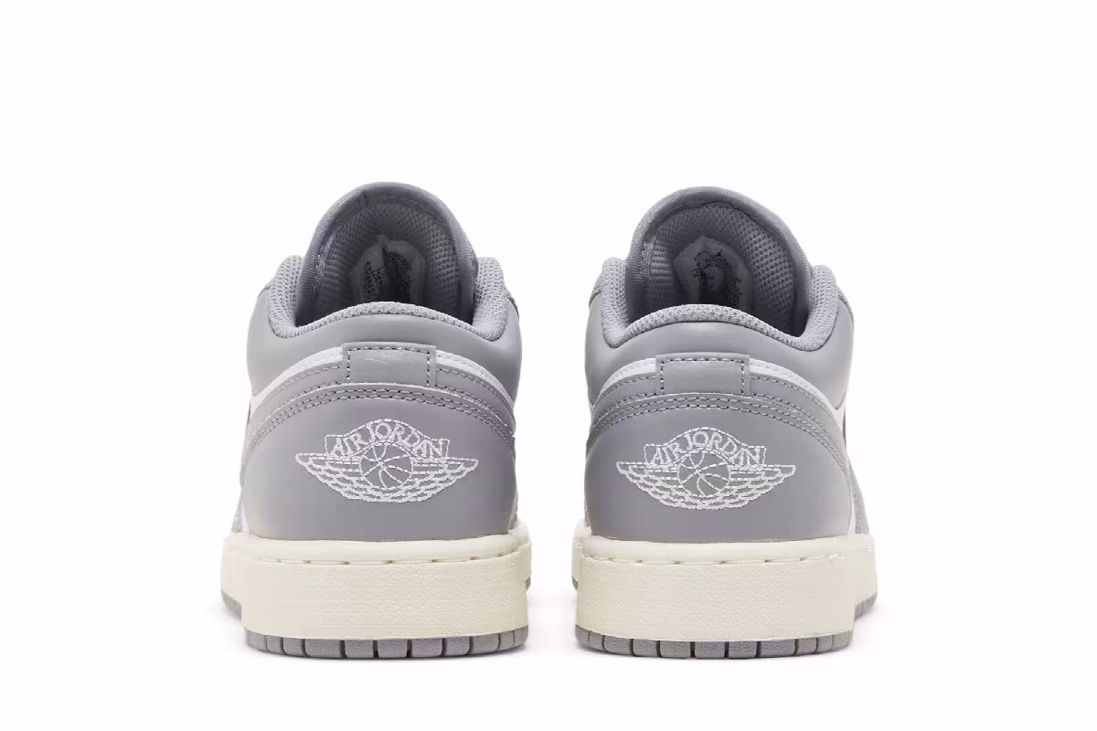 Air Jordan 1 Low GS Vintage Grey, view 7