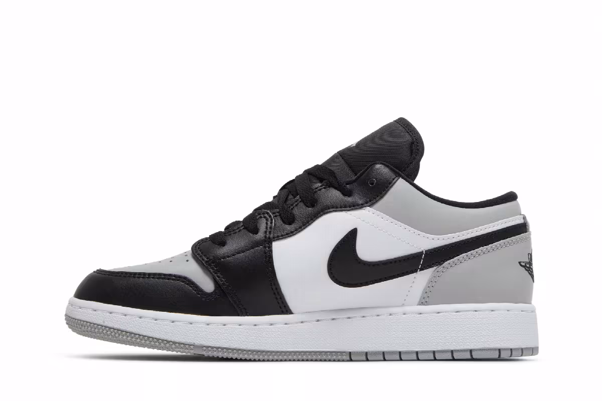 Air Jordan 1 Low GS Light Smoke Grey, view 4