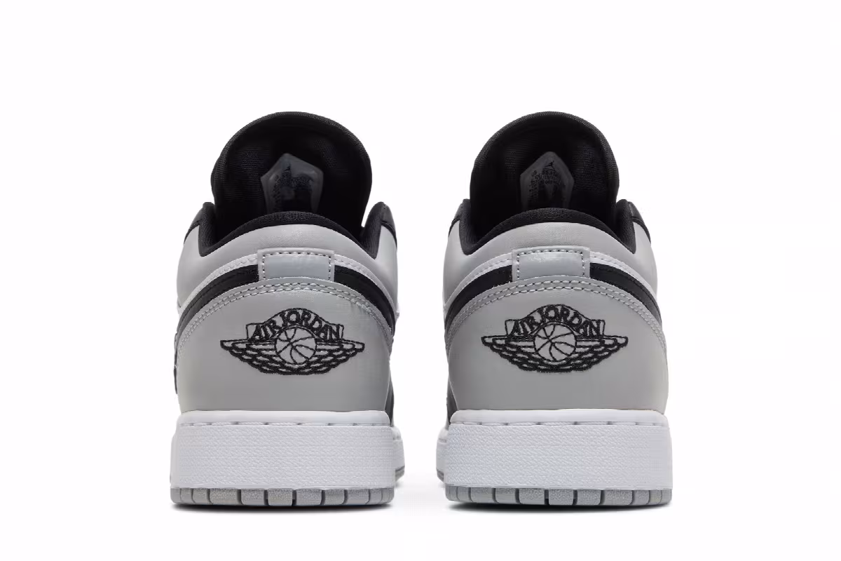 Air Jordan 1 Low GS Light Smoke Grey, view 7