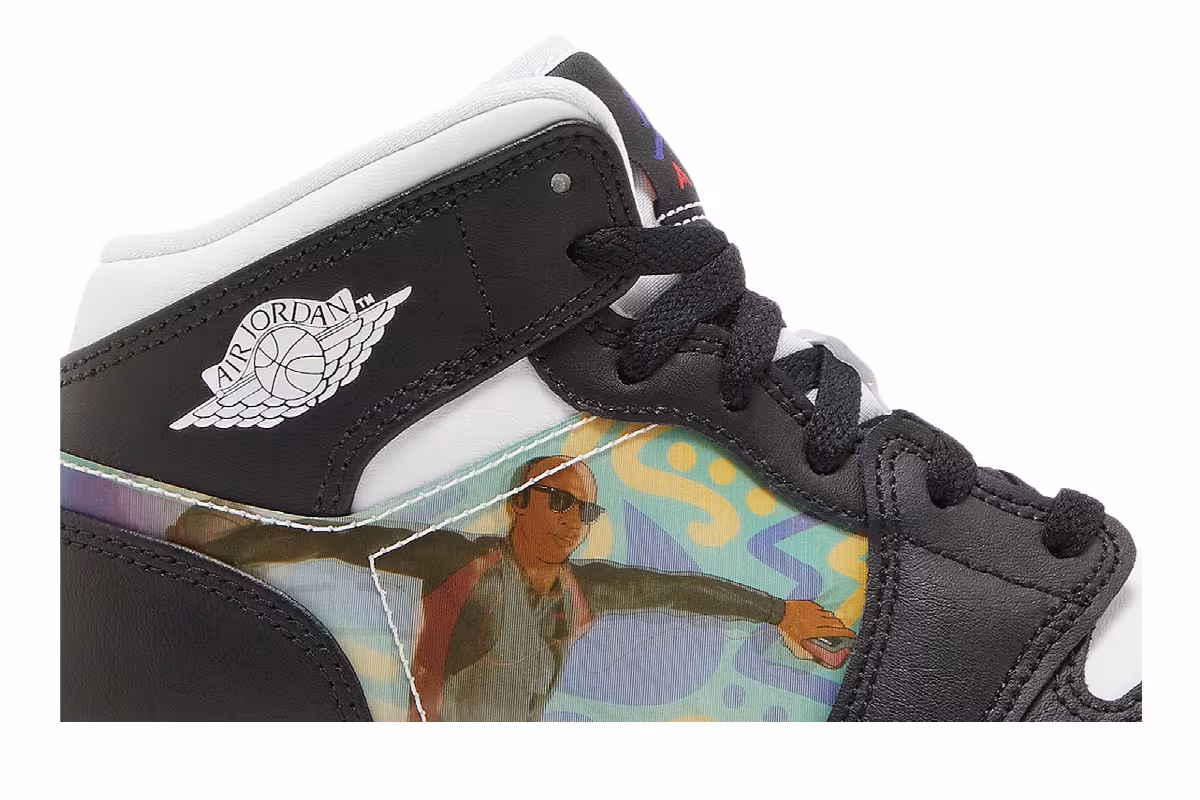 Air Jordan 1 Mid GS Hologram, view 3