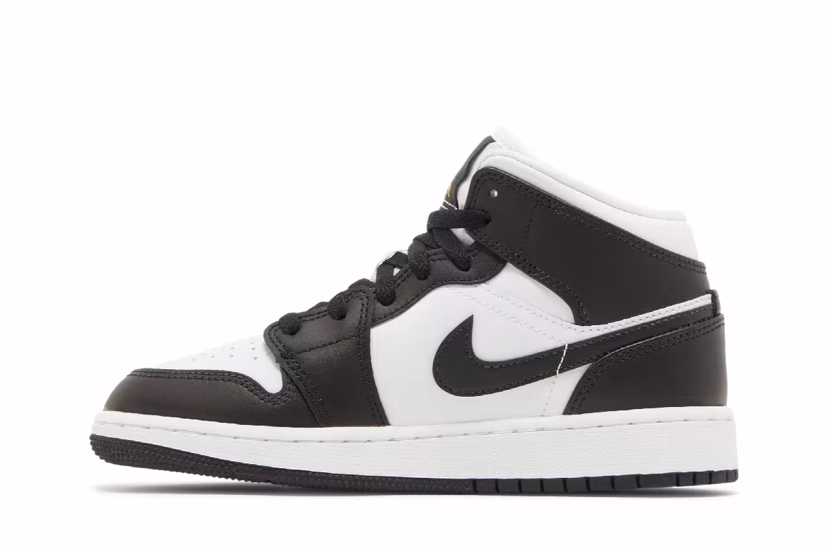 Air Jordan 1 Mid GS Hologram, view 4
