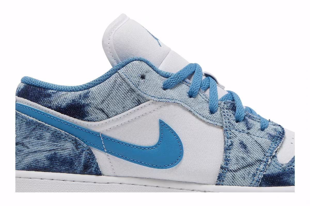 Air Jordan 1 Low GS Washed Denim, view 3
