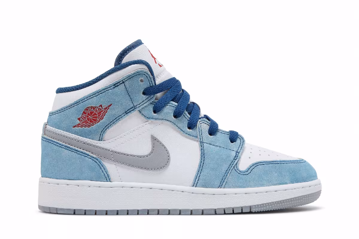 Air Jordan 1 Mid SE GS French Blue, view 2