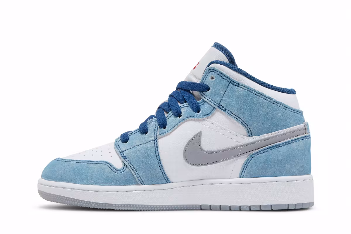 Air Jordan 1 Mid SE GS French Blue, view 4