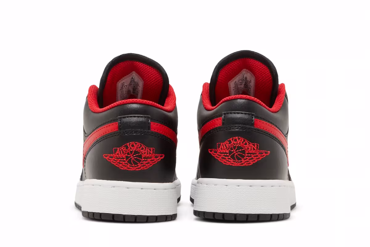 Air Jordan 1 Low GS White Toe, view 7