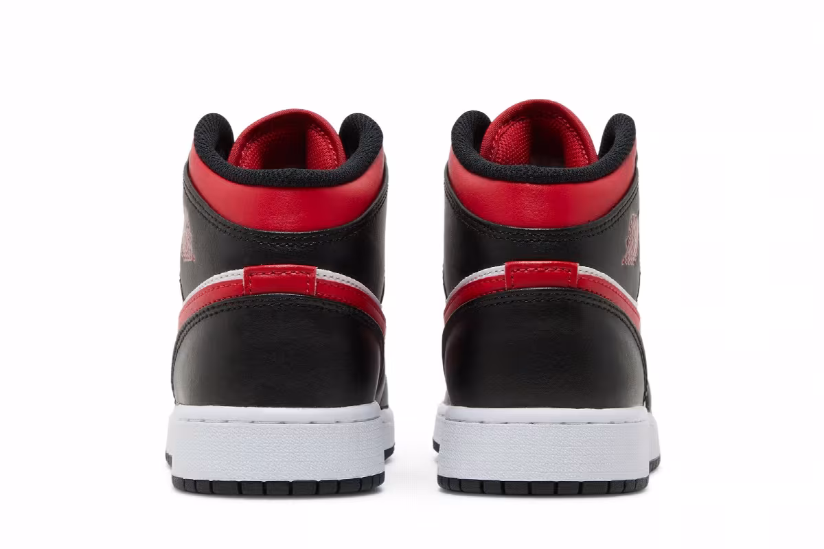 Air Jordan 1 Mid GS Black Fire Red, view 7