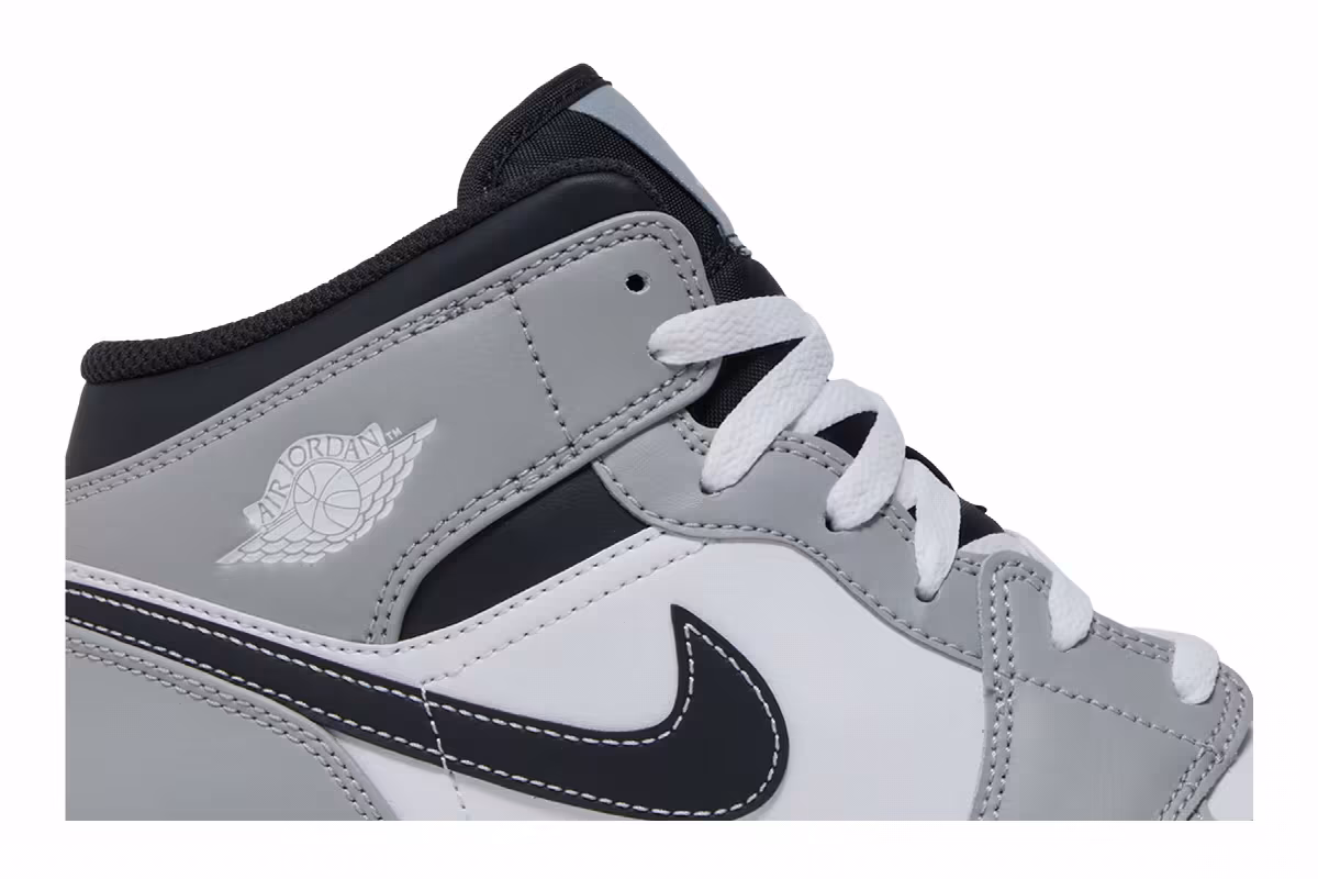 Air Jordan 1 Mid GS Light Smoke Grey, view 3