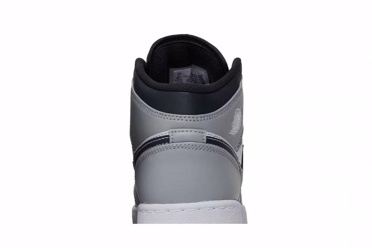 Air Jordan 1 Mid GS Light Smoke Grey, view 8