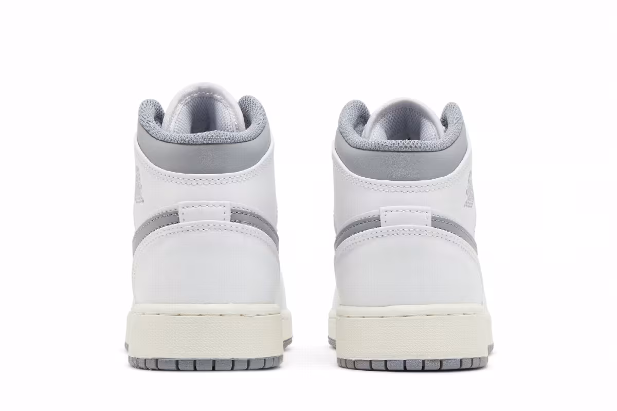 Air Jordan 1 Mid GS Neutral Grey, view 7