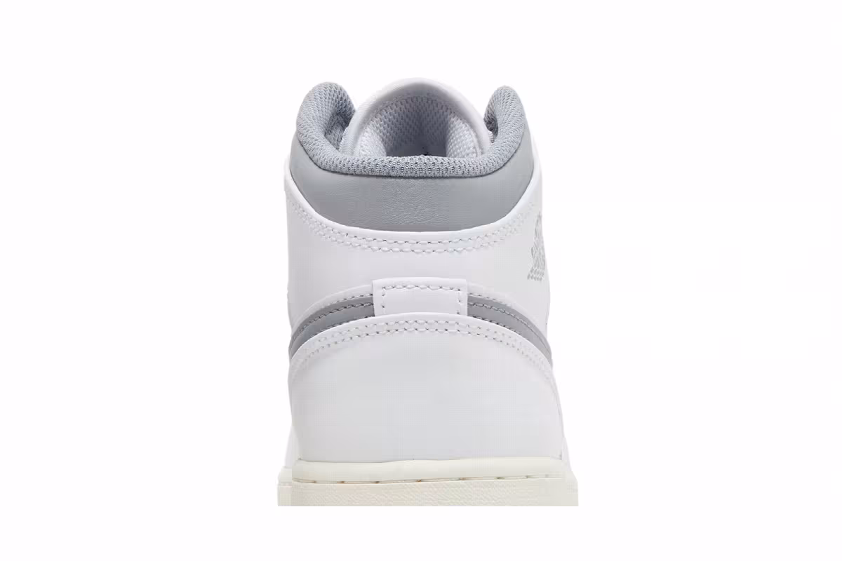 Air Jordan 1 Mid GS Neutral Grey, view 8