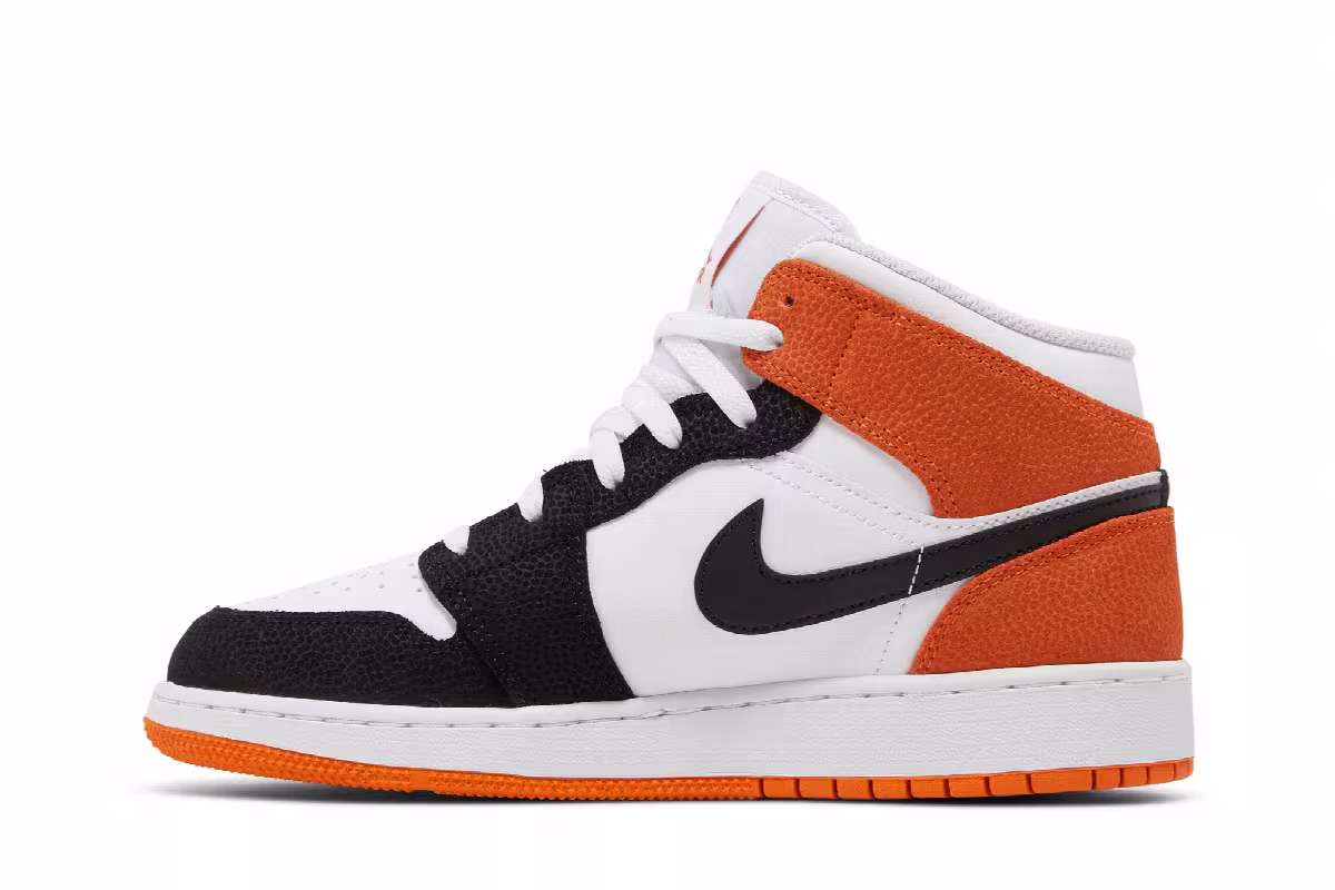 Air Jordan 1 Mid GS Floral, view 4