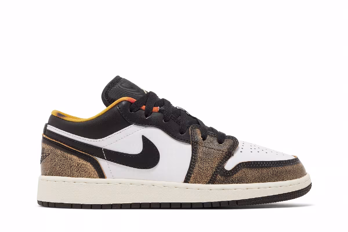 Air Jordan 1 Low SE GS Wear-Away - Tan, view 2