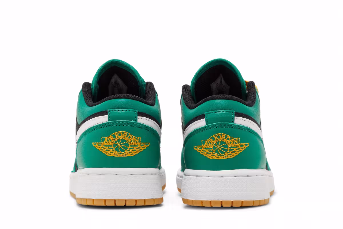Air Jordan 1 Low SE GS Christmas, view 7