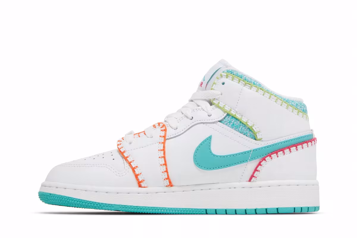Air Jordan 1 Mid SE GS Multi Knit, view 4