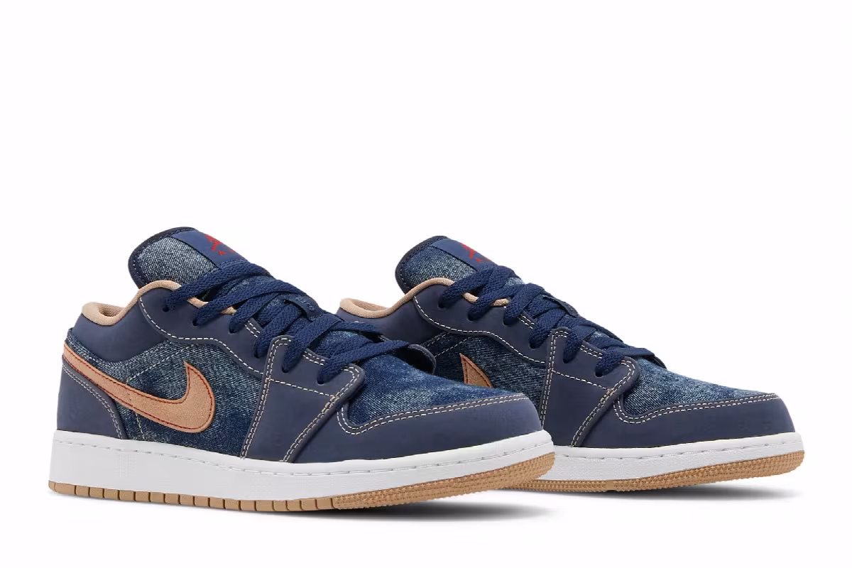 Air Jordan 1 Low SE GS Denim, view 9