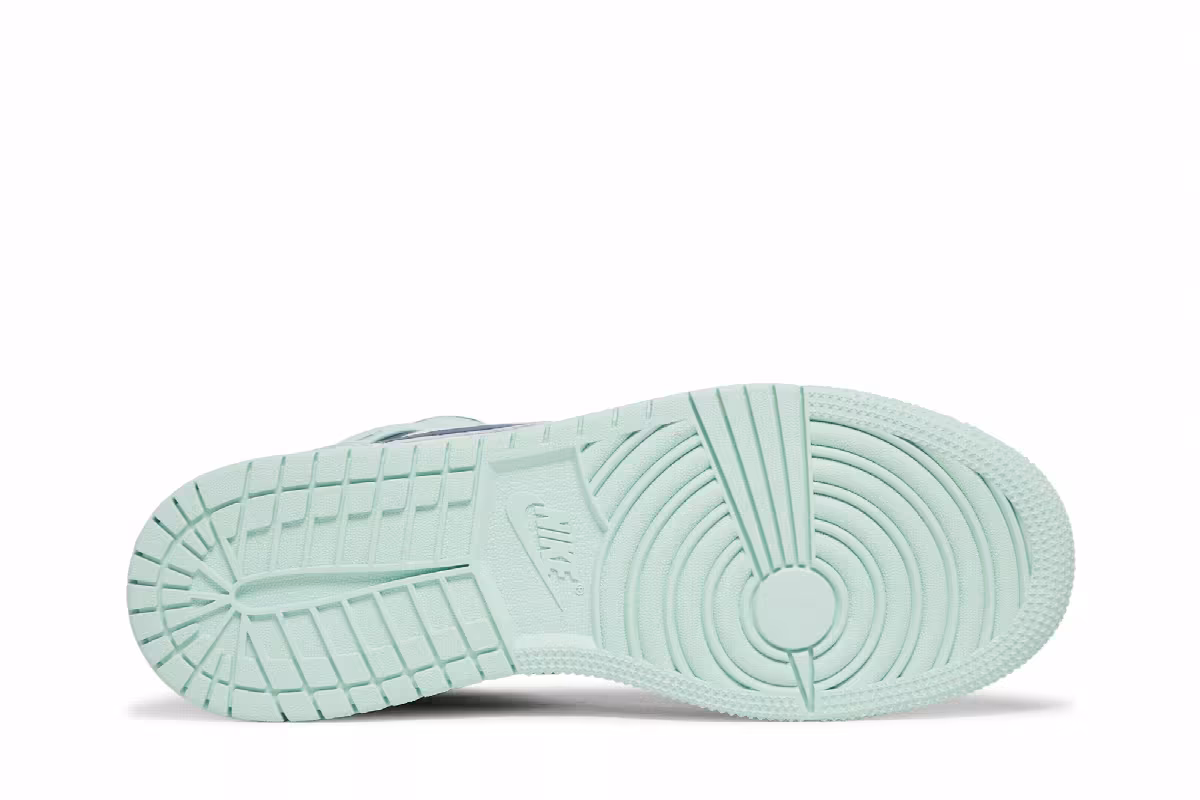 Air Jordan 1 Mid GS Blue Mint, view 5