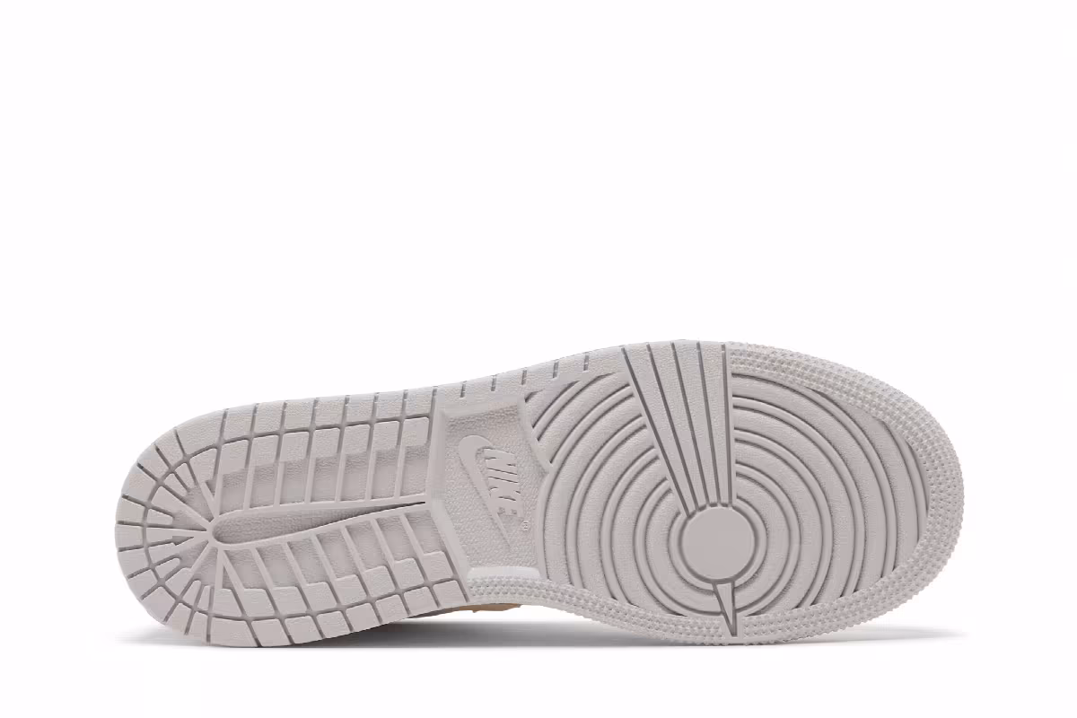 Air Jordan 1 Mid SE Craft GS Inside Out, view 5
