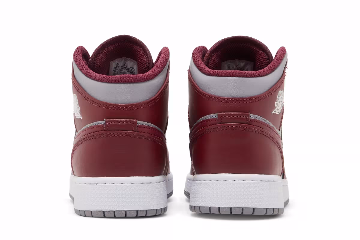 Air Jordan 1 Mid GS Cherrywood Red, view 7