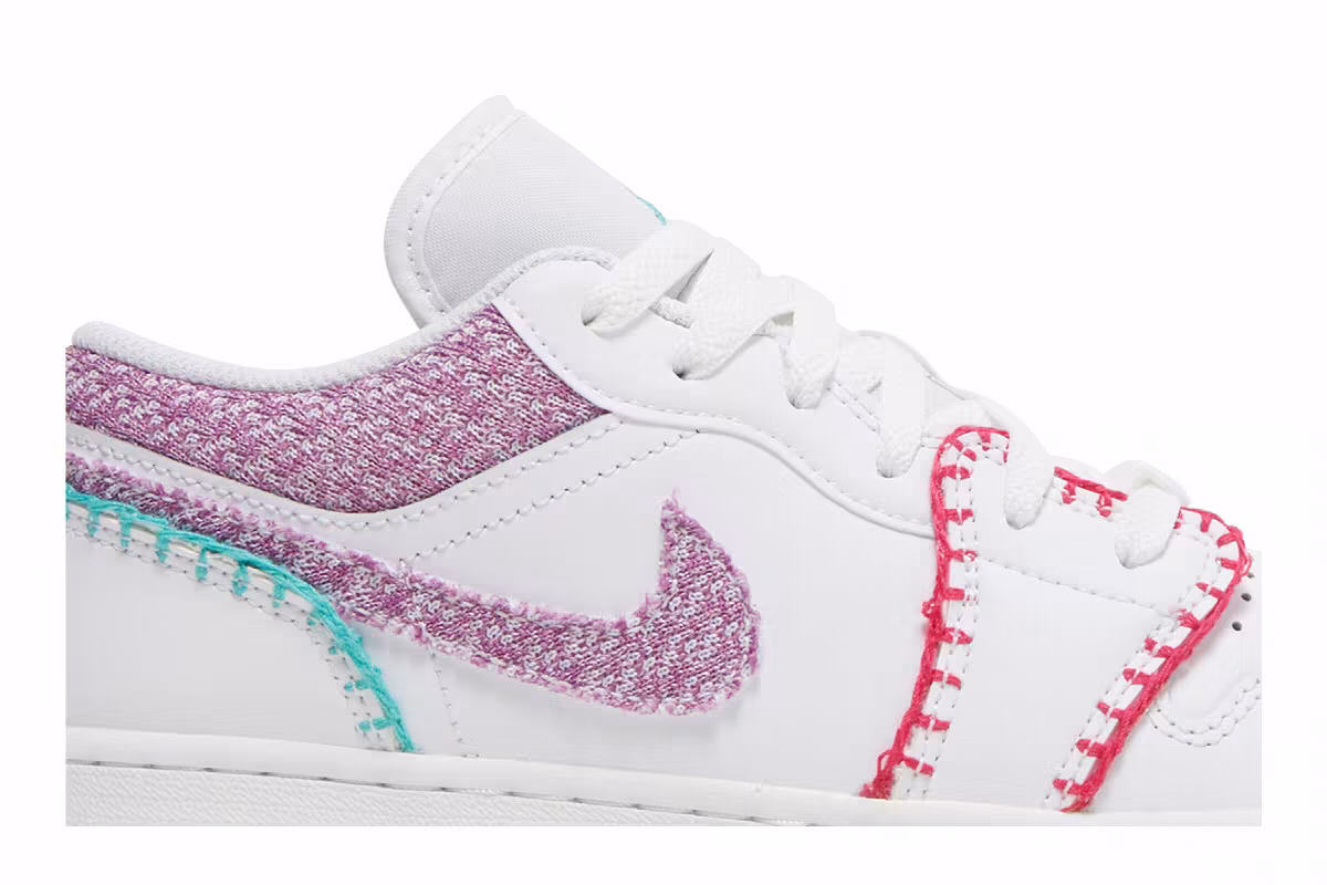 Air Jordan 1 Low SE GS Knit, view 3