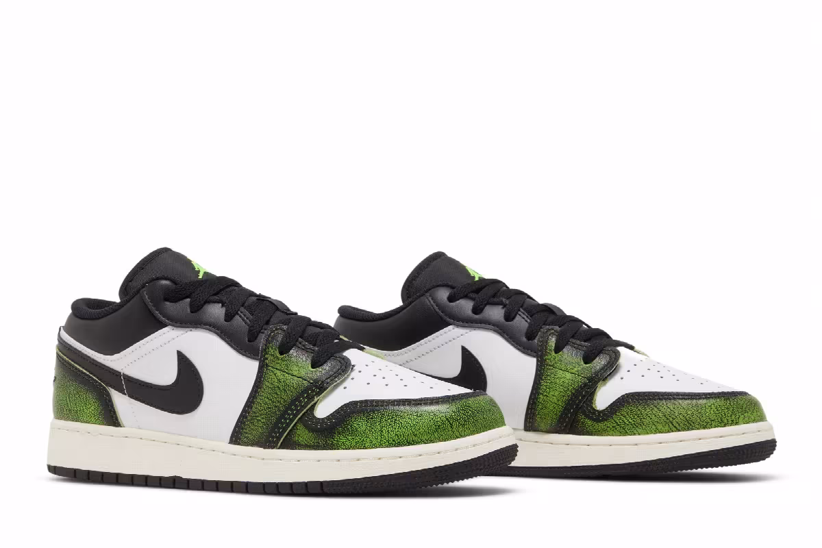 Air Jordan 1 Low SE GS Wear-Away - Electric Green, view 9