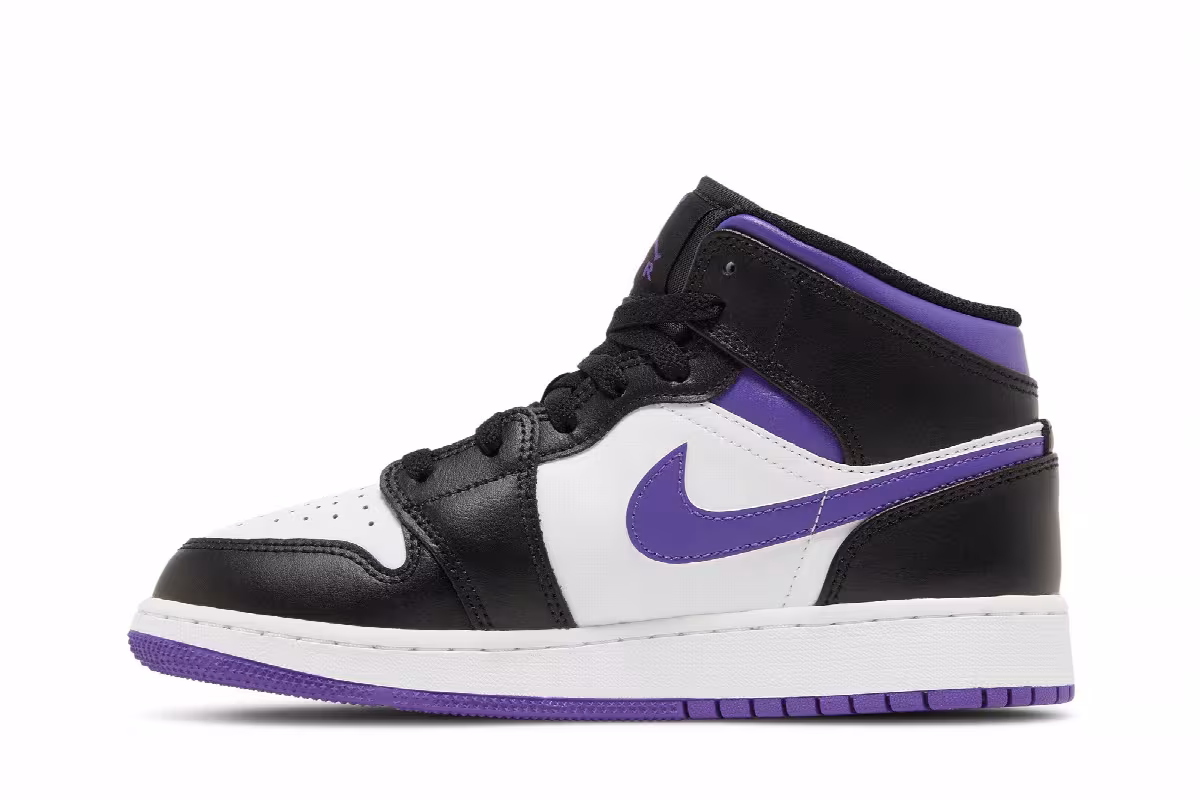 Air Jordan 1 Mid GS Dark Iris, view 4