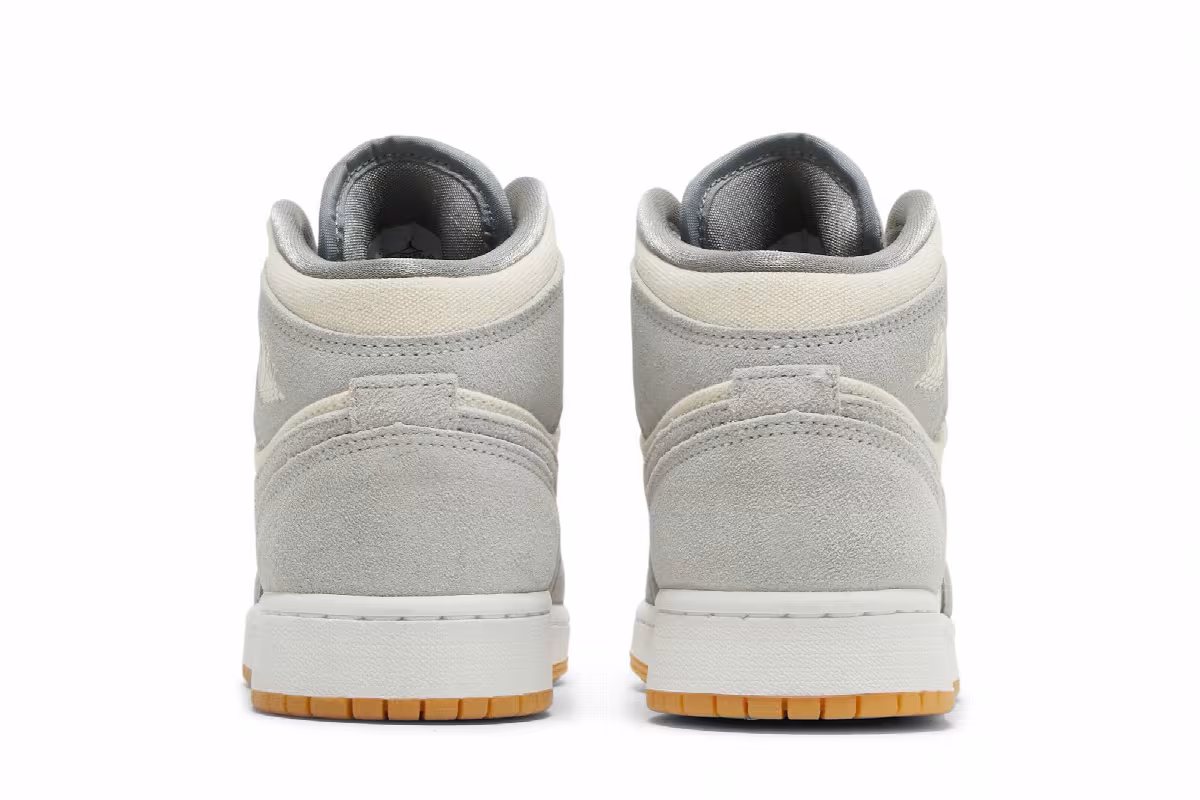 Air Jordan 1 Mid SE GS Coconut Milk Particle Grey, view 7