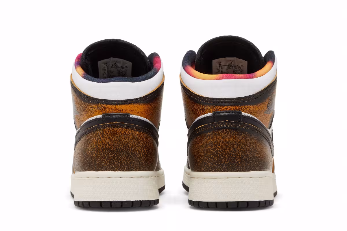 Air Jordan 1 Mid SE GS Wear-Away - Taxi, view 7