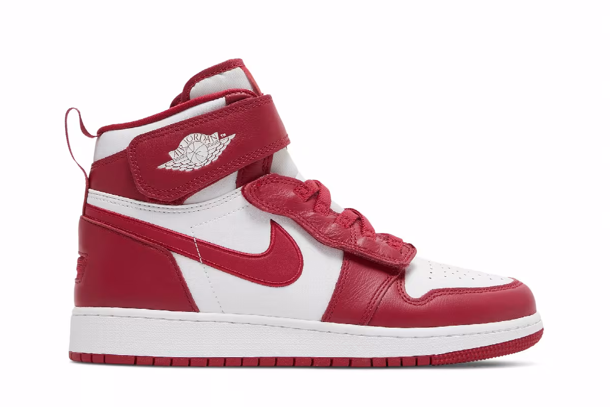 Air Jordan 1 High FlyEase GS Cardinal Red, view 2