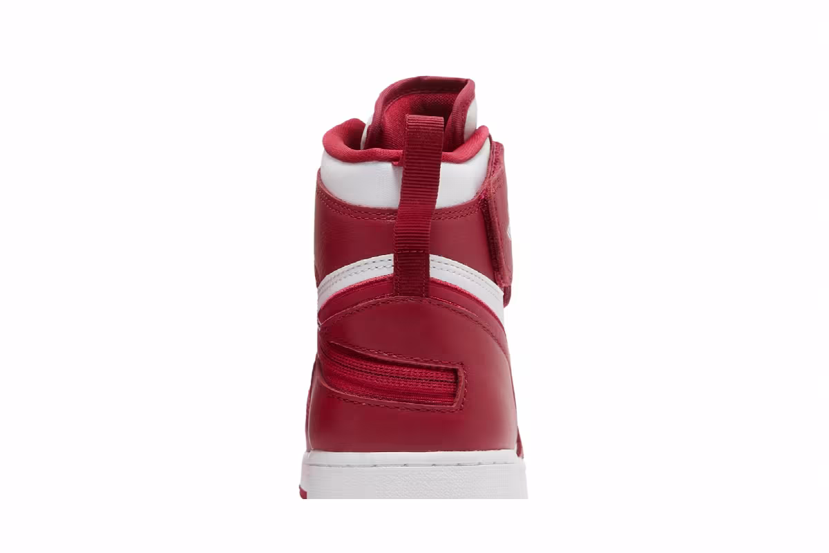 Air Jordan 1 High FlyEase GS Cardinal Red, view 8