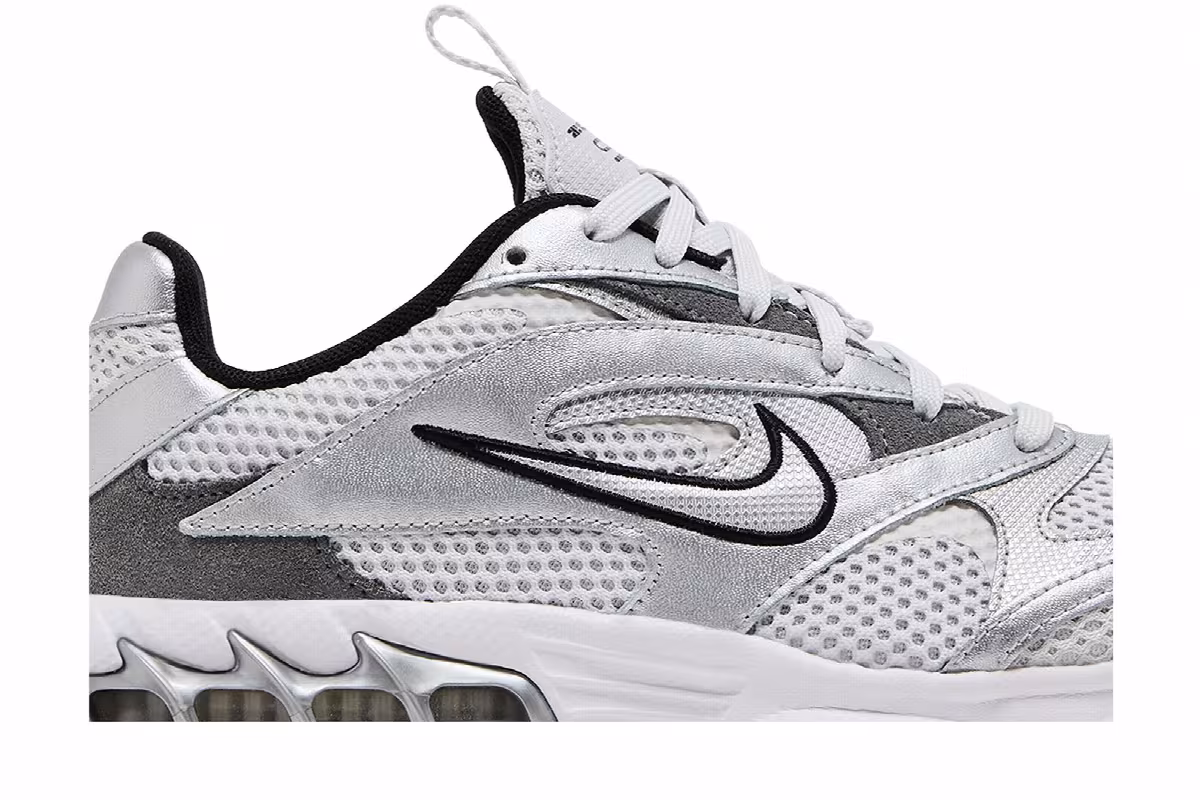 Nike Women's Zoom Air Fire Photon Dust Metallic Silver, view 3