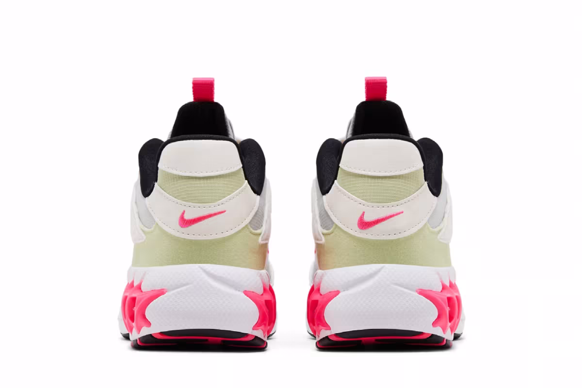 Nike Women's Zoom Air Fire Light Silver Hyper Pink, view 7