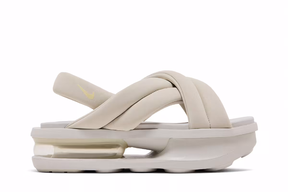 Nike Women's Air Max Isla Sandal Light Bone, view 2
