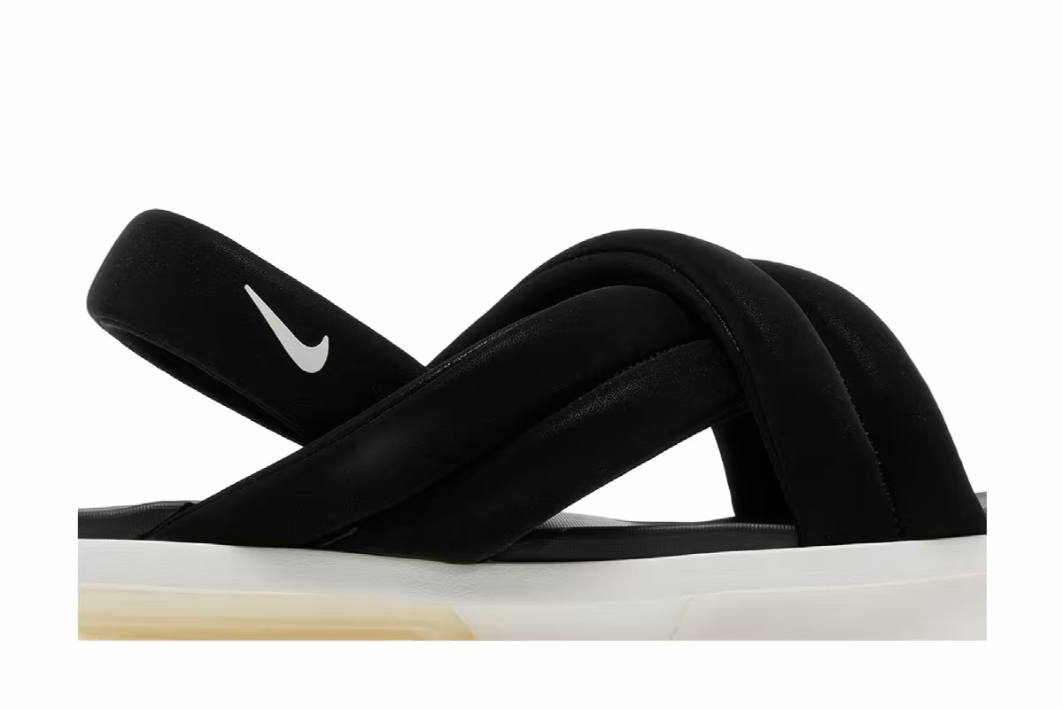 Nike Women's Air Max Isla Sandal Black Sail, view 3