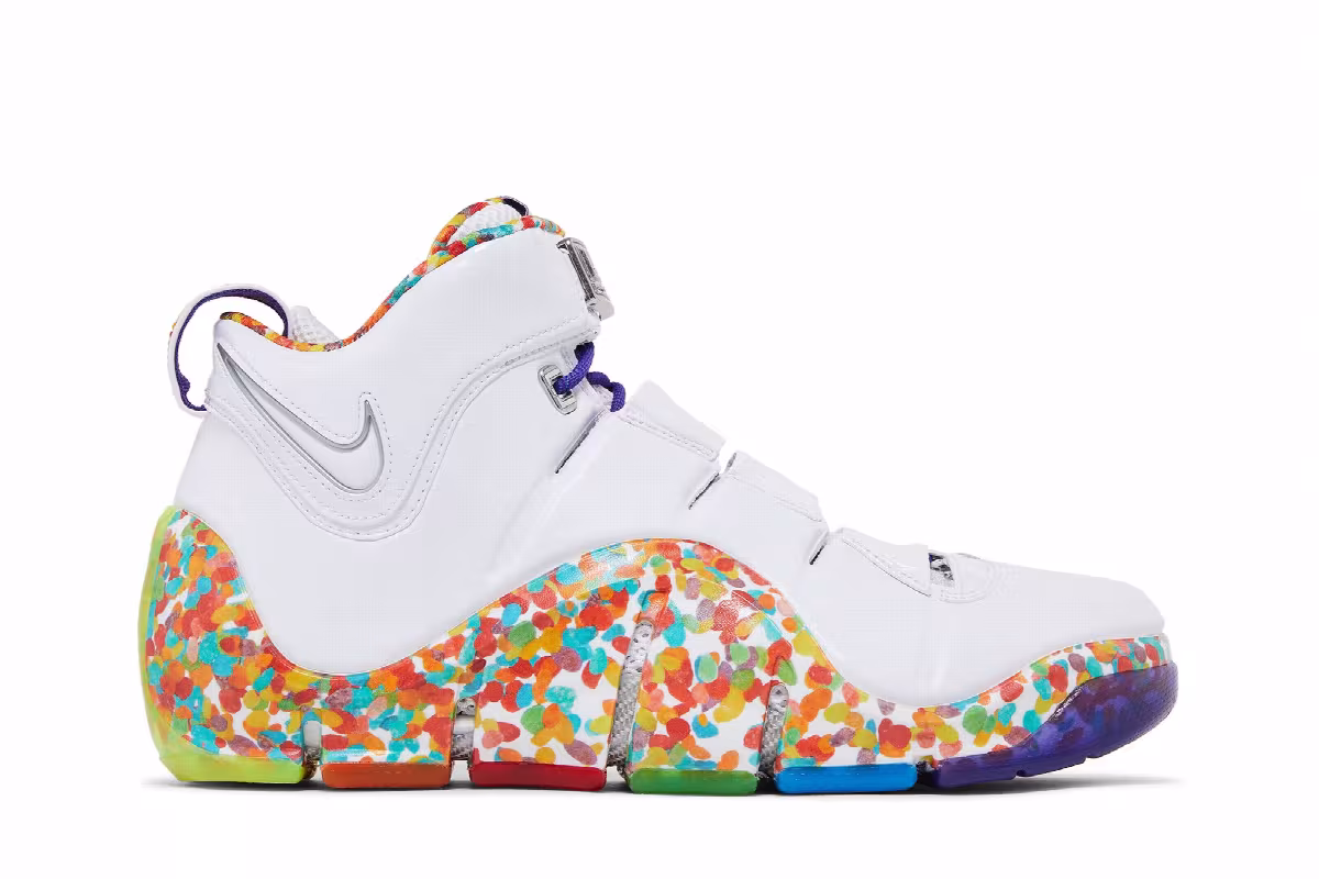 Nike Zoom LeBron 4 Fruity Pebbles 2024, view 2