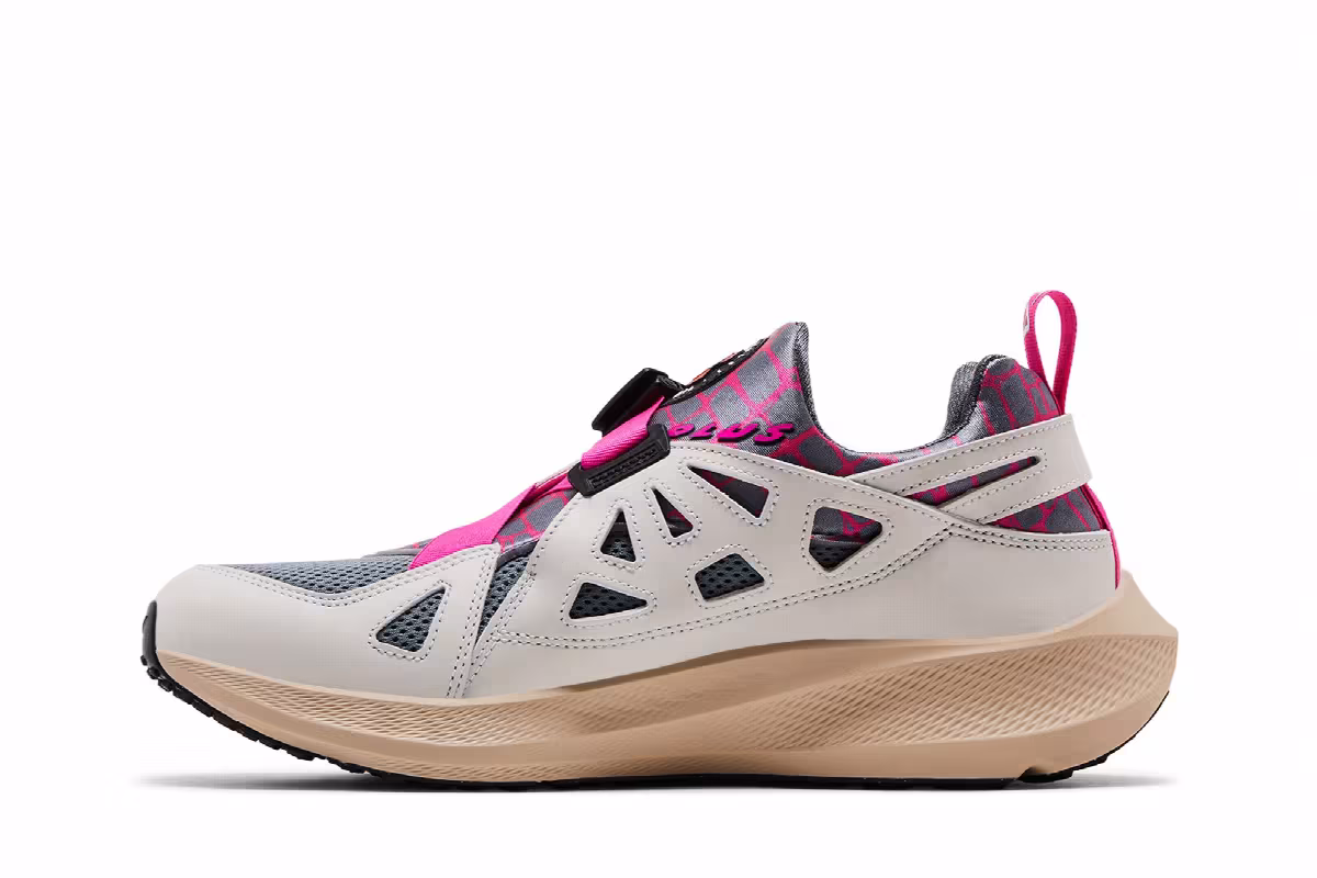 Patta x Nike Air Huarache 20Y24 White Pink, view 4