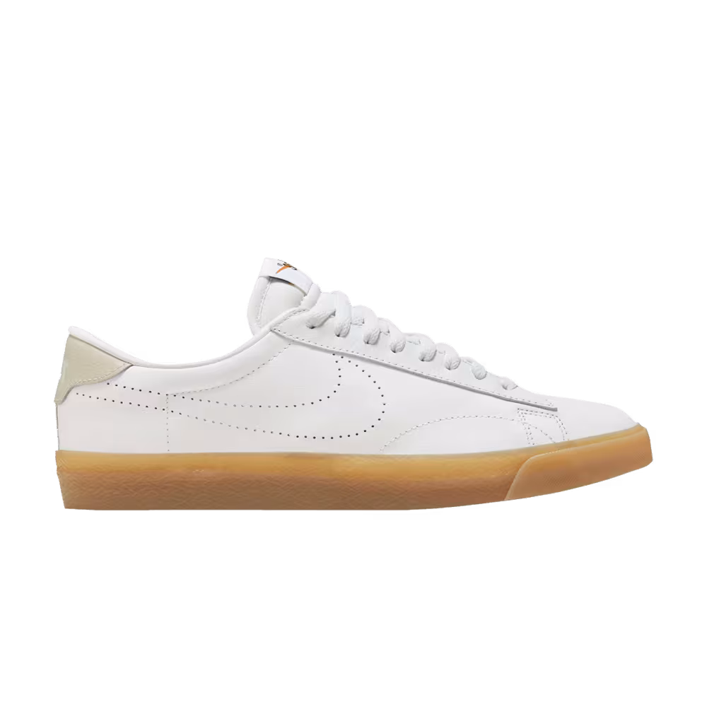 Nike Tennis Classic AC White Light Orewood Gum