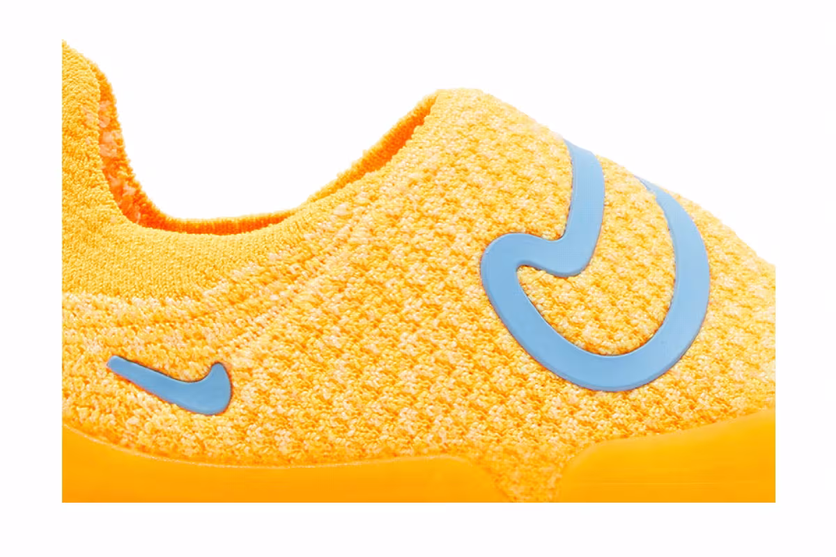 Nike Swoosh 1 TD Laser Orange University Blue, view 3